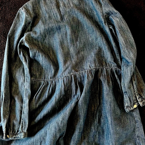 GAP Long Sleeve Denim Dress - Picture 3 of 5